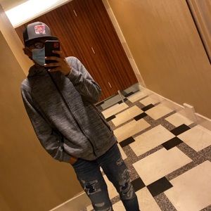 Meet your Posher, Eric